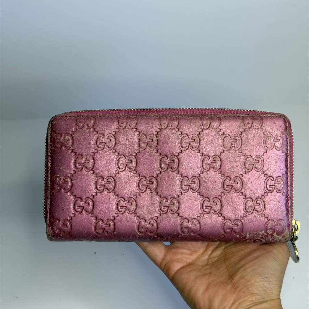 Gucci Guccissima GG Shima Zippy Long Wallet in Pink